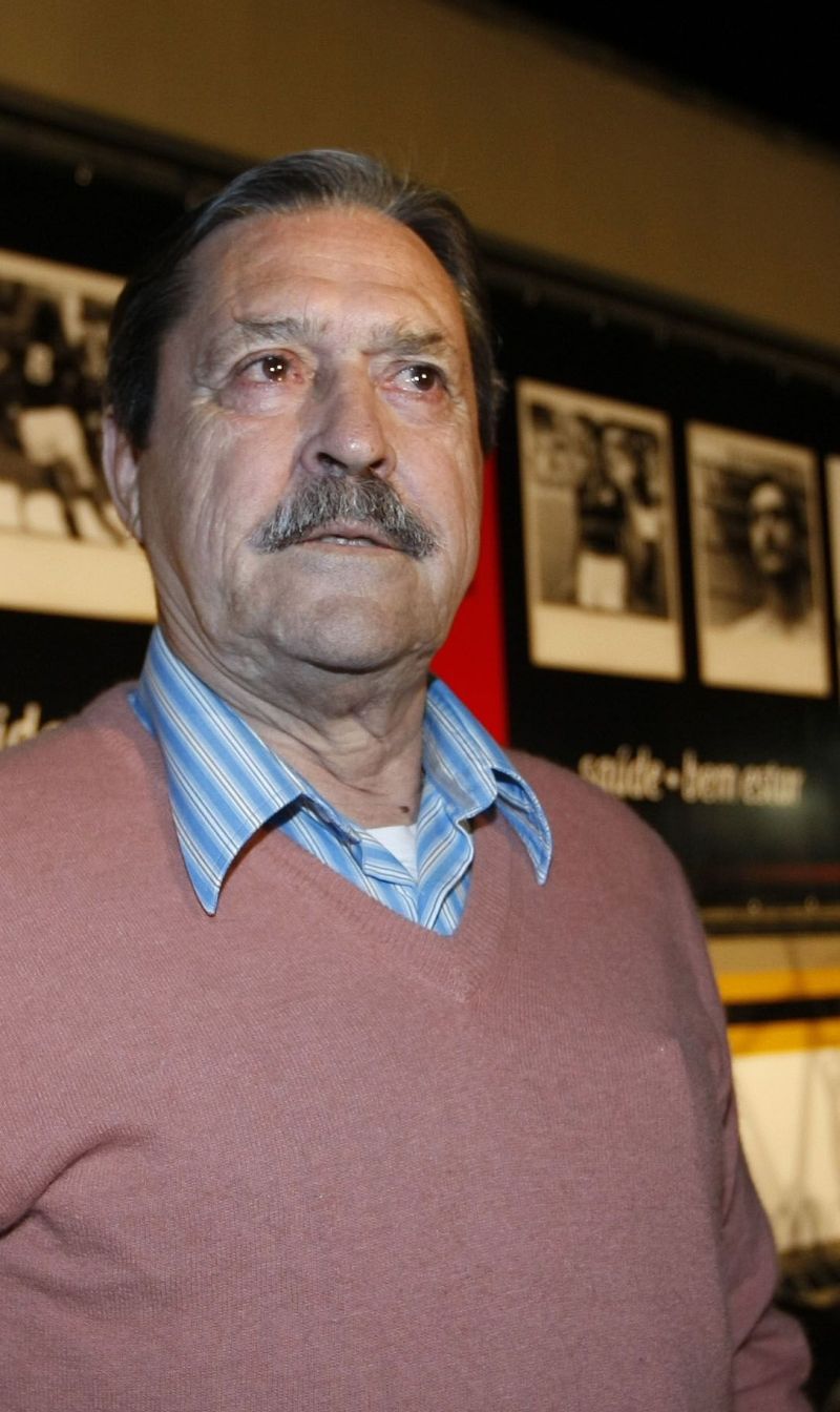 É uma situação que precisa ser avaliada com cautela. Tenho a minha profissão que eu amo e já tive outras experiências não muito boas. Barcímio Sicupira (PTdoB) | Antônio Costa/ Gazeta do Povo