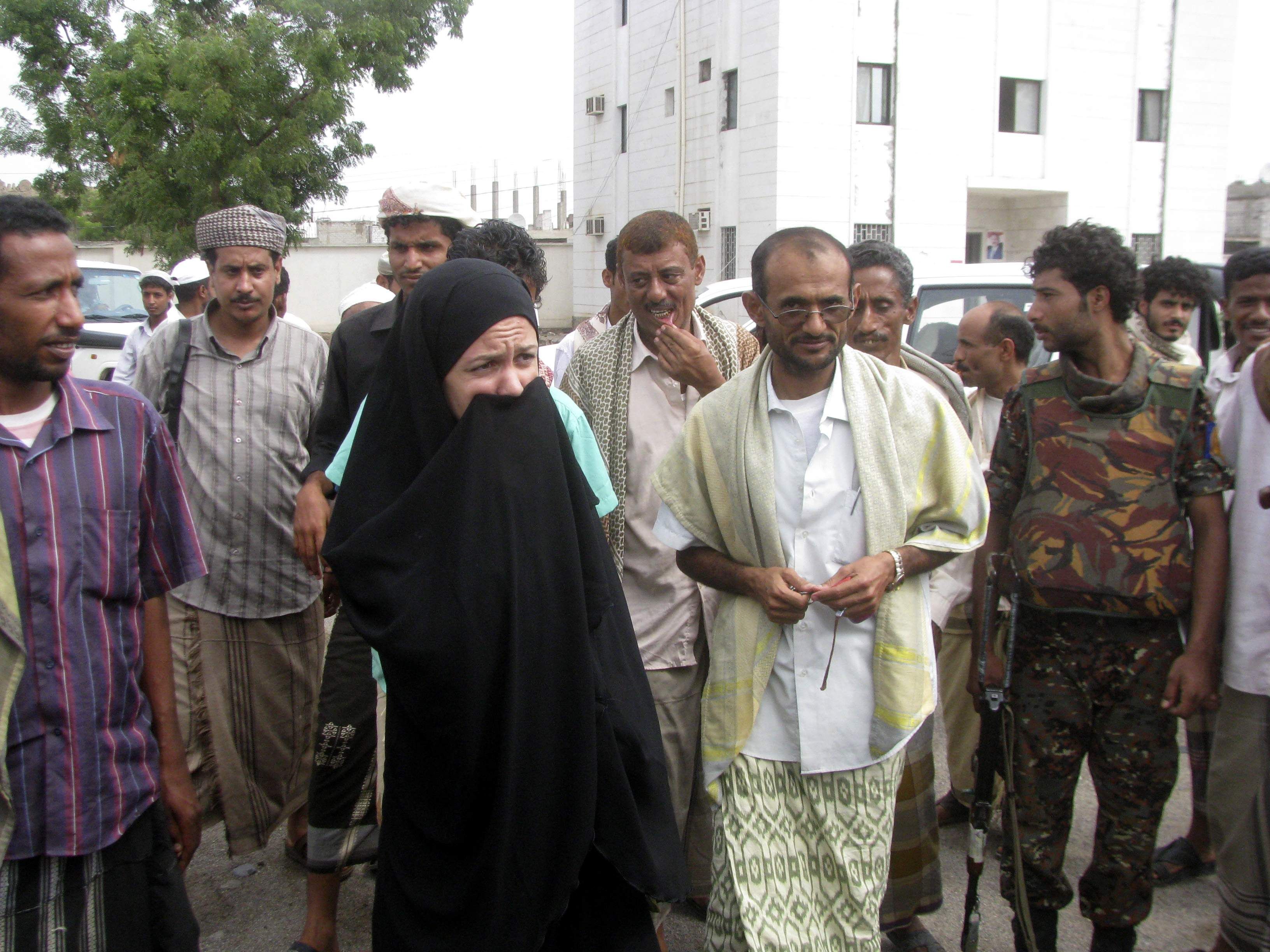 Francesa que foi sequestrada no Iêmen é libertada nesta quinta-feira. Ela trabalha para a Cruz Vermelha | REUTERS/Stringer