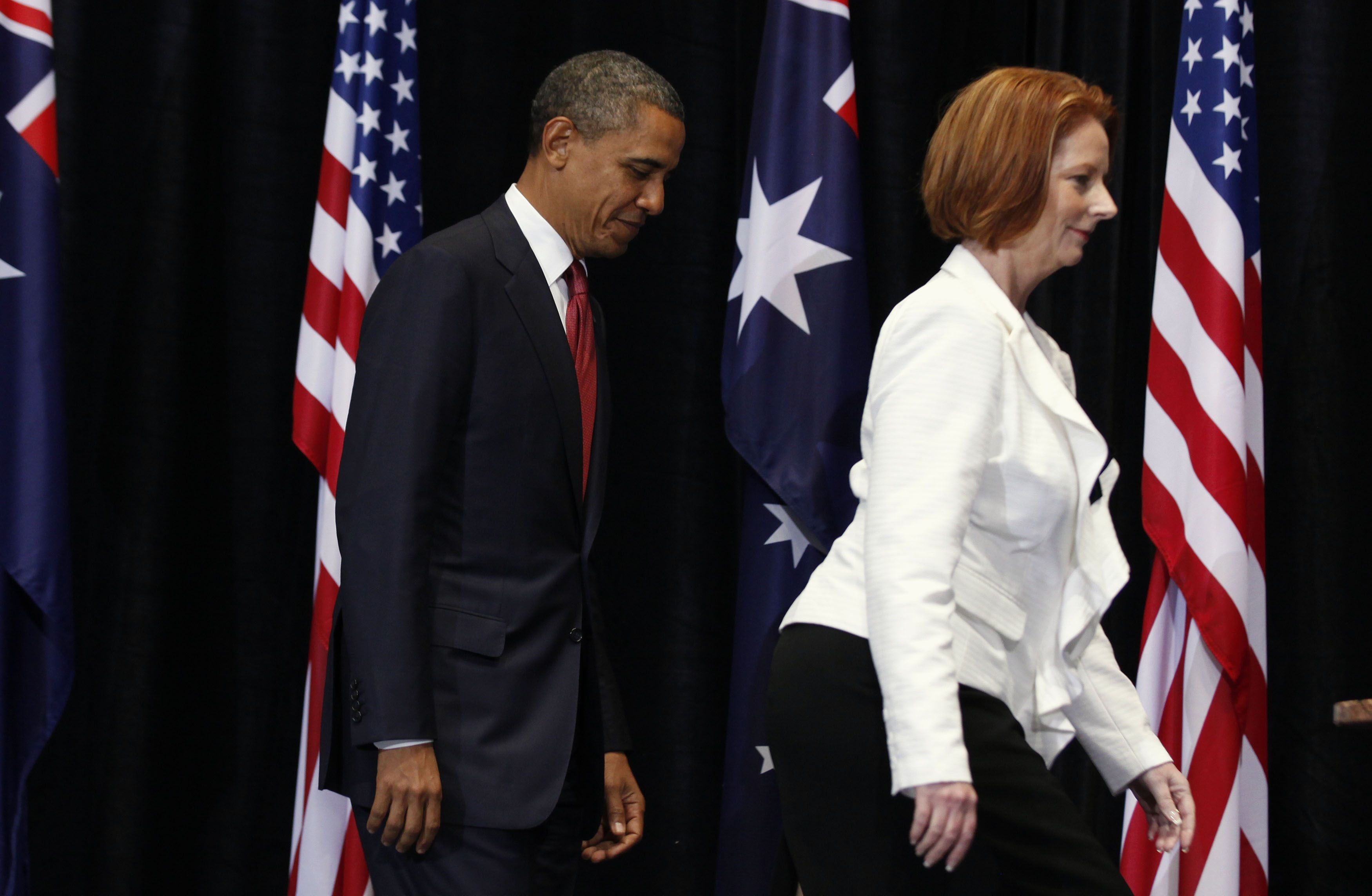 Presidente norte-americano Barack Obama e primeiro-ministro Julia Gillard se encontram na Austrália | REUTERS/Larry Downing