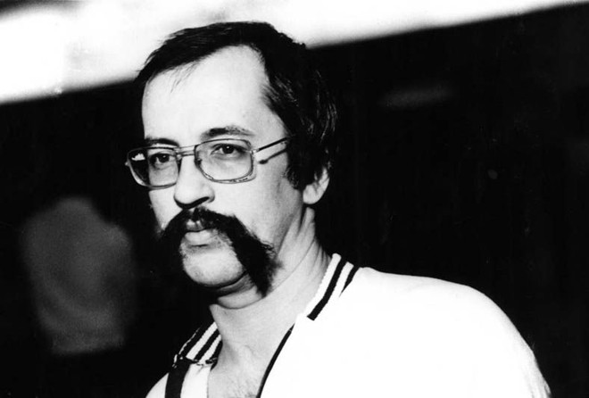 Paulo Leminski fez a tradução que