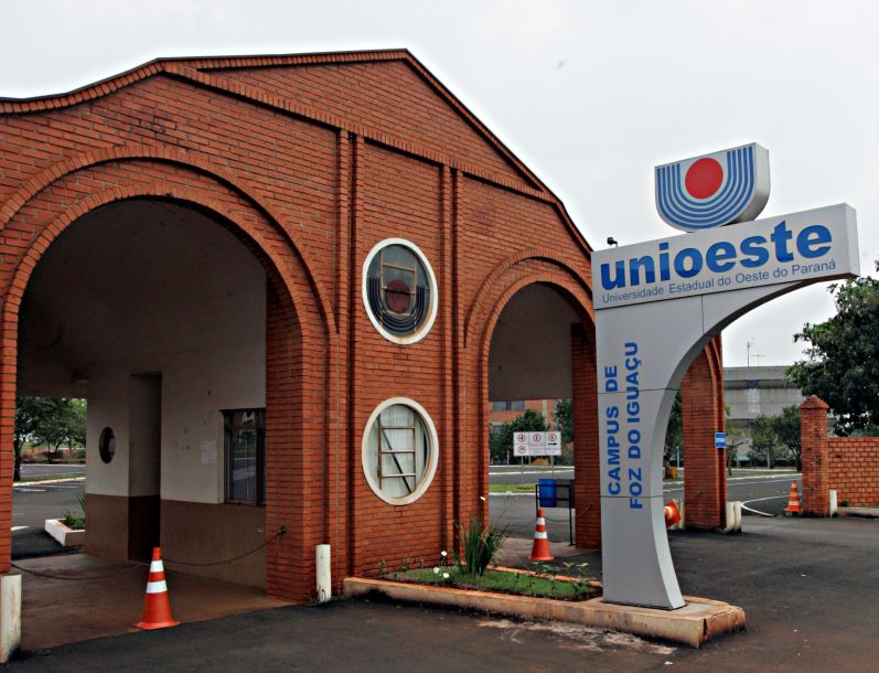 A Unioeste é uma das sete universidades estaduais do Paraná que serão beneficiadas com a liberação de recursos federais | Christian Rizzi/ Gazeta do Povo