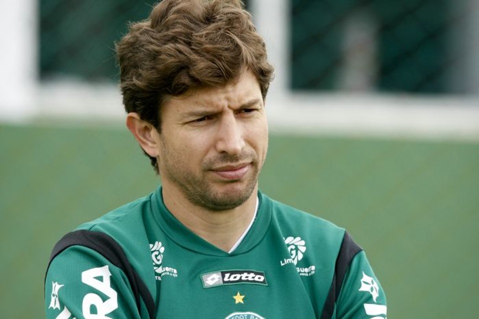 Tcheco prega cautela diante do tabu de 11 Atletibas do Coxa sem perder | Antonio More / Gazeta do Povo