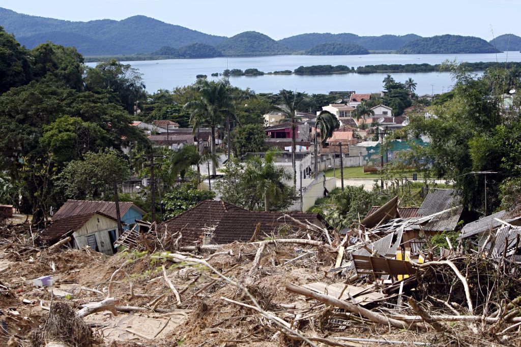 Antonina, no litoral, foi uma das cidades castigadas pelas chuvas deste ano | Albari Rosa/Gazeta do Povo