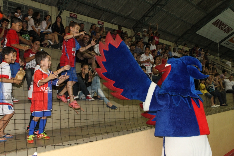 A presidente argentina Cristina Kirchner fala durante cerimônia na Casa Rosada nesta quarta-feira | Marcos Brindicci/Reuters