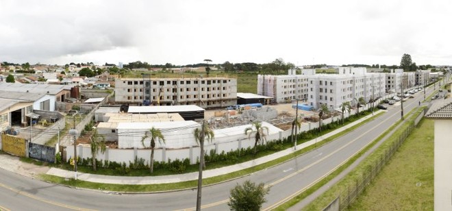 Obra da MRV em São José dos Pinhais. Município é o que mais desenvolveu o setor imobiliário na RMC, com 56% de todos os imóveis ofertados na região em 2011 |