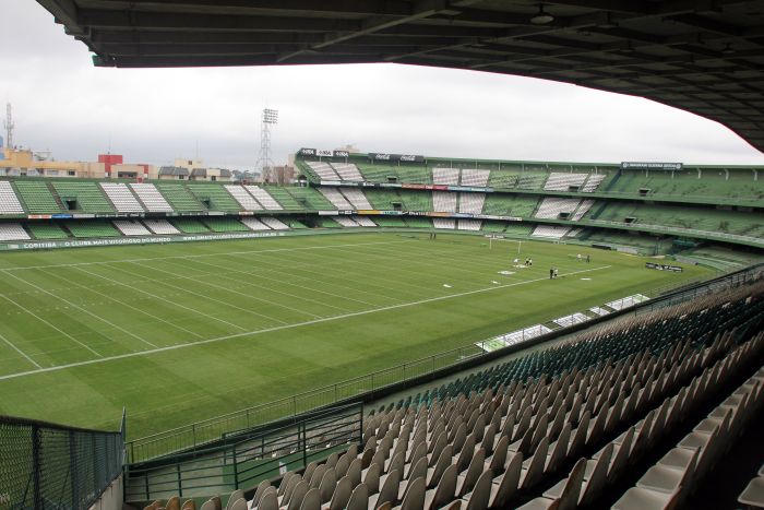 Diretoria paranista diz em nota que Coritiba e Atlético teriam acordo em relação ao Couto Pereira para a Série B do Brasileiro | Walter Alves / Gazeta do Povo