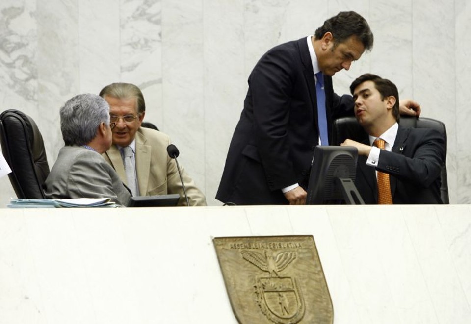 Comando da Assembleia decidiu pelo ritmo extra de trabalho para aprovar os projetos e mensagens do governador antes do recesso | Hugo Harada/ Gazeta do Povo