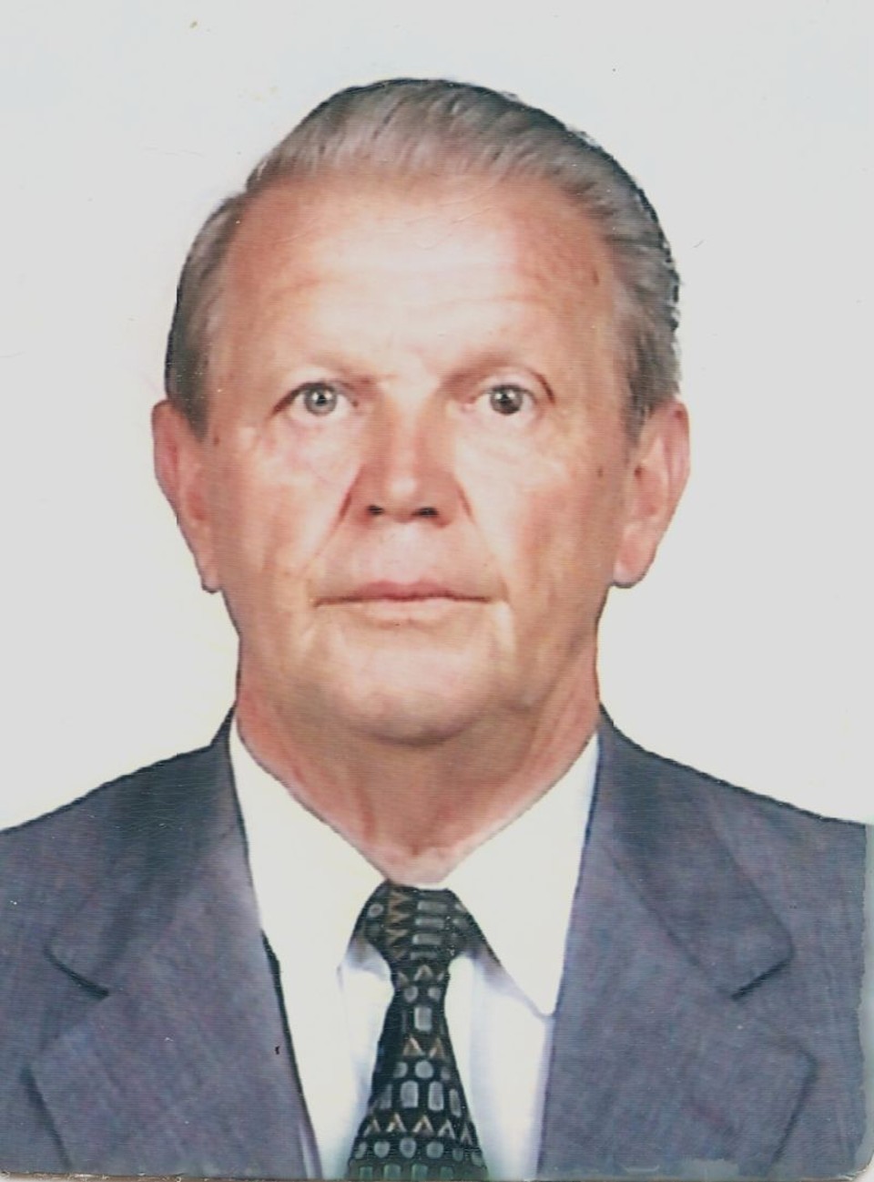 Entre o giz, a broca e as orquídeas | Arquivo da família