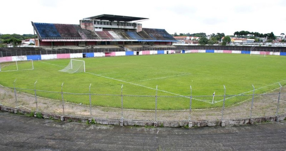 Diretoria paranista não descarta arrendar a Vila Olímpica, estádio subaproveitado | Walter Alves/ Gazeta do Povo