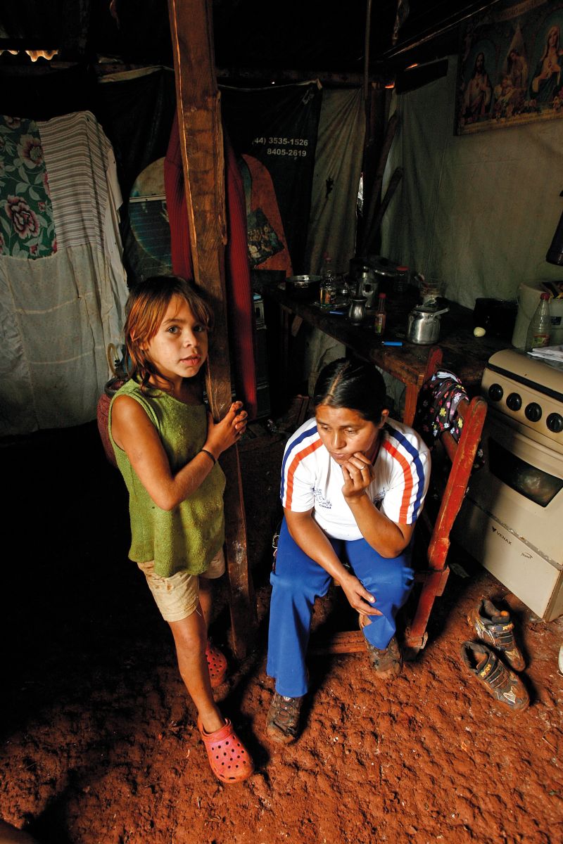 Não peço ajuda porque tenho vergonha, isso eu não faço.
Leodete Aparecida Pontes | Hugo Harada/ Gazeta do Povo