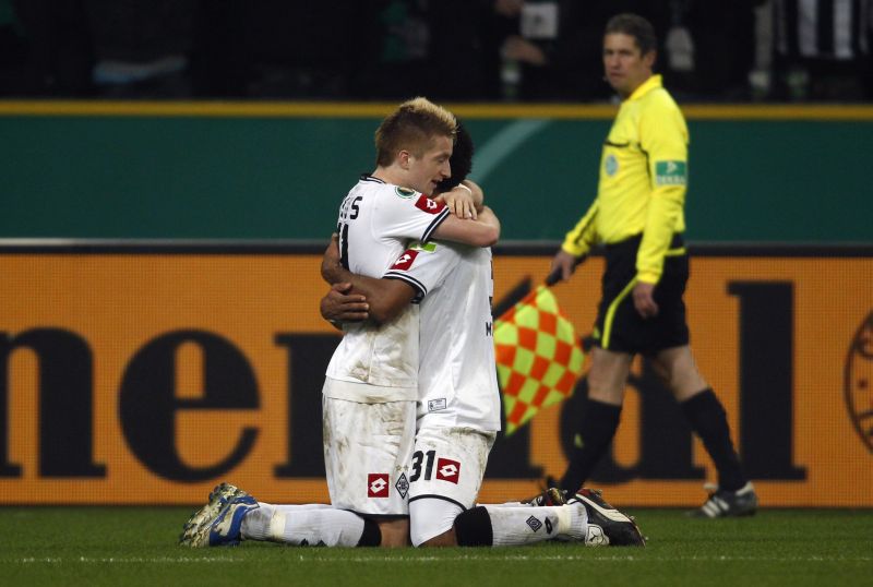 Borussia Mönchengladbach eliminou o atual campeão Schalke da Copa da Alemanha | Reuters