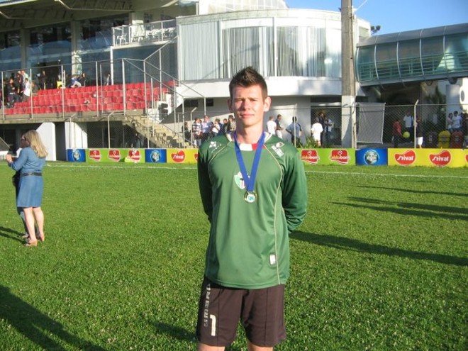 O goleiro Guilherme Kepka, de 18 anos, fechou o gol na semifinal e na decisão | 