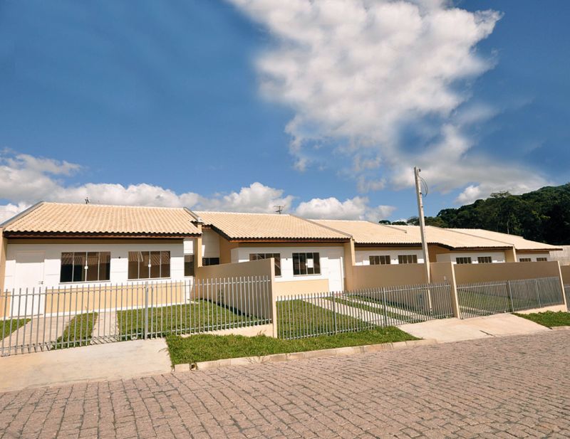 Casas do condomínio residencial Veredas, da construtora Strobel, em Campo Largo | Divulgação