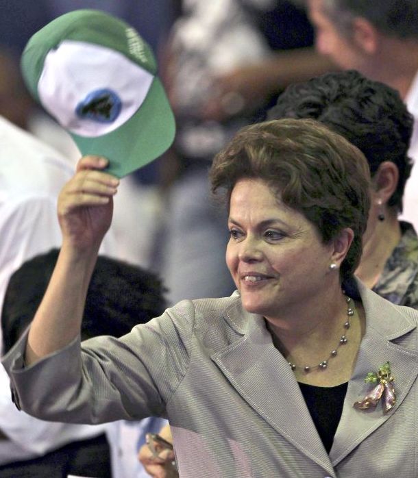 Dilma: em discurso na celebração de Natal com catadores de materiais recicláveis, a presidente reafirmou o compromisso com os pobres que moram na rua | Paulo Whitaker/Reuters