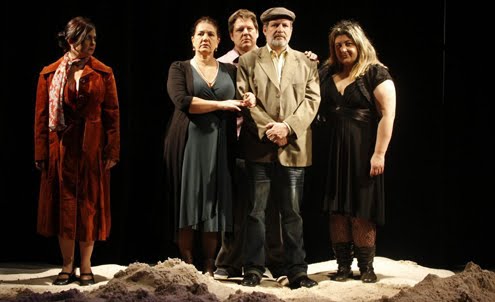 Peça "Antes do Fim" levou quatro estatuetas para casa | Divulgação