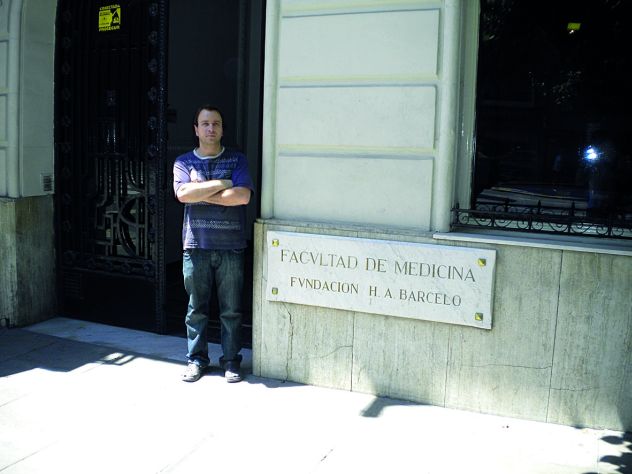 Cassiano Mariani foi estudar Medicina em Buenos Aires e está satisfeito com a formação que está tendo | Arquivo pessoal