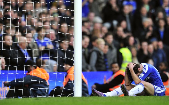 Juan Mata lamenta gol perdido no duelo do Chelsea com o Fulham: 1 a 1 em casa não agradou | Glyn Kirk/ AFP