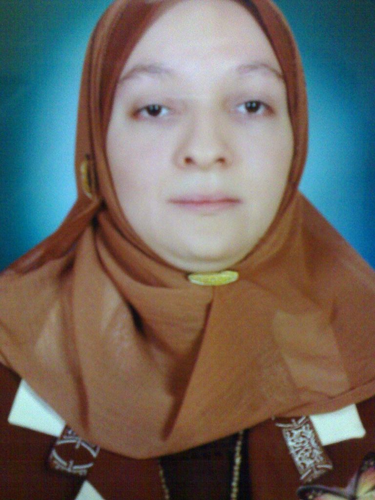 Tagrid al Manharaui, de 29 anos, é professora de inglês em um colégio de cegas | Efe