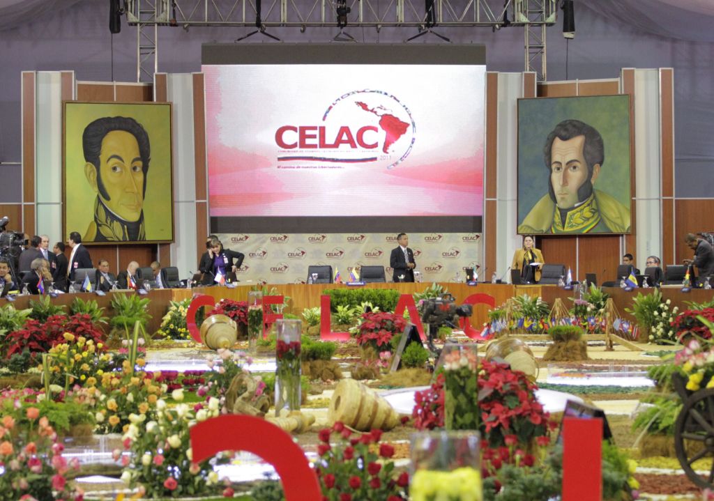 Cúpula da Celac inicia seu segundo dia em Caracas | AFP