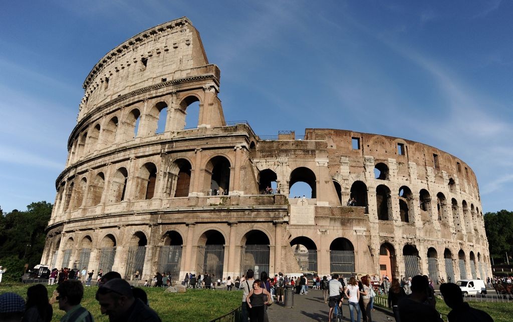Colizeu Novos desprendimentos no Coliseu de Roma preocupam especialistas