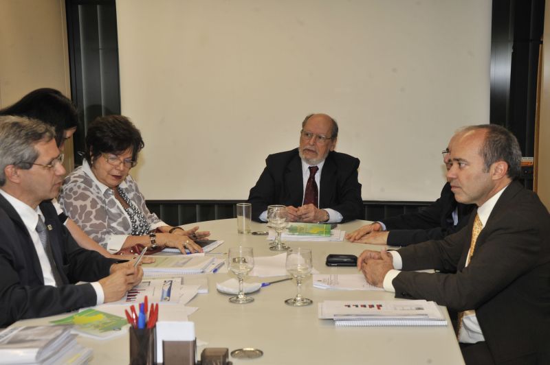 Reunião da Comissão de Ética da Presidência: órgão sugeriu a exoneração de Lupi por causa das irregularidades no ministério | José Cruz/ABr