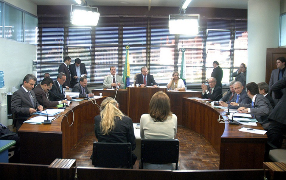 Em tempo recorde, mais de 60 emendas foram aprovadas na Comissão de Constituição e Justiça (CCJ) da Assembleia | Sandro Nascimento / Divulgação Alep