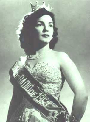 Emilinha Borba foi um dos ícones da música brasileira graças à rádio | Reprodução