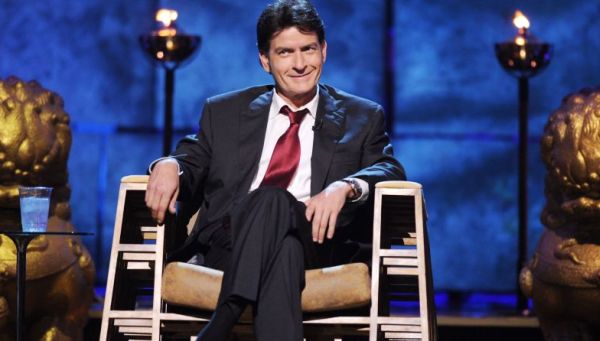O ator Charlie Sheen. |