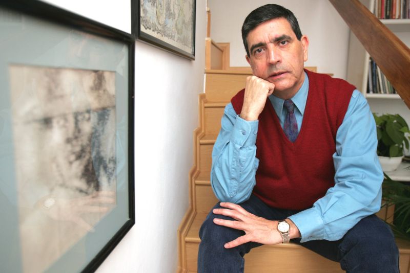 Wilson Bueno, morto em 2010, venceu o romance do ano com Mano, a Noite Está Velha | Arnaldo Alves/Arquivo