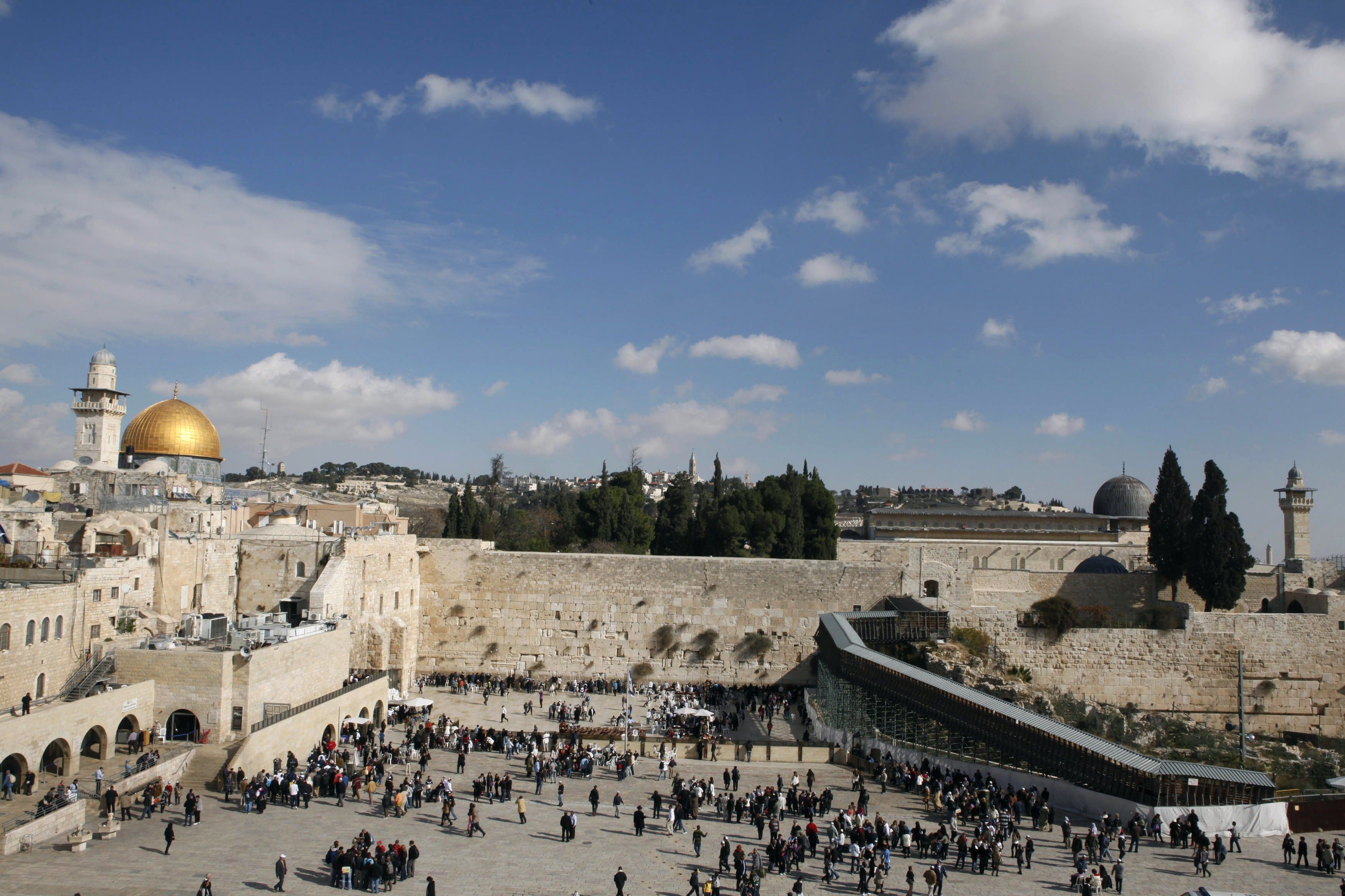 Imagem da rampa de Mughrabi em Jerusalém | AFP PHOTO/GALI TIBBON