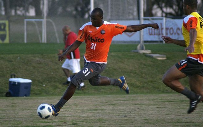O atacante Itamar chegou a treinar no CT do Caju em 2011, mas a negociação com o Atlético não se concretizou. | Marco André Lima/Gazeta do Povo