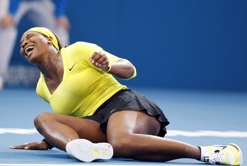 Serena Williams machucou o tornozelo e é dúvida para o Grand Slam da Austrália | Reuters