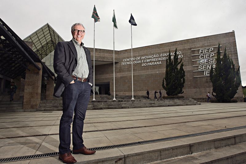 Campagnolo diz que a China atrapalha, mas também ajuda; que não é fácil levar o câmbio para onde a indústria quer; e que o governo tem tomado algumas medidas favoráveis ao setor | Felipe Rosa/Gazeta do Povo