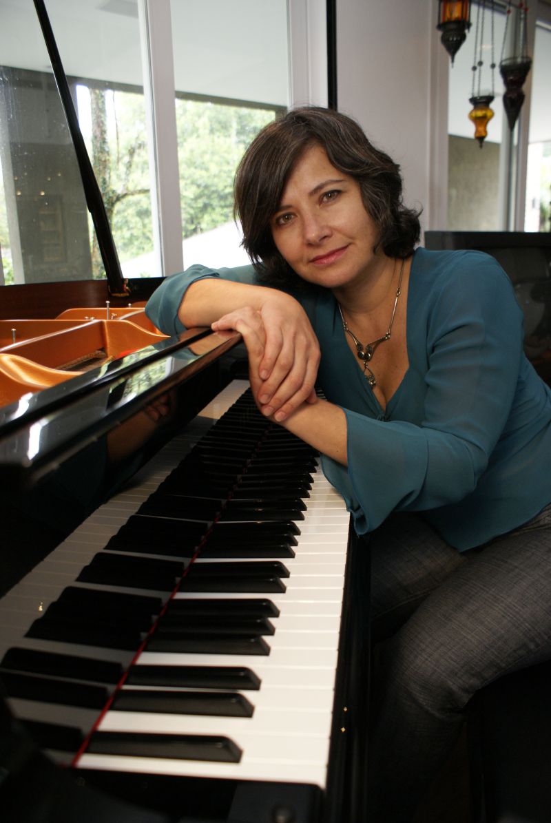 Grace Torres, uma das pianistas que enfrentou a obra transgressora de John Cage | Marco André Lima/Gazeta do Povo