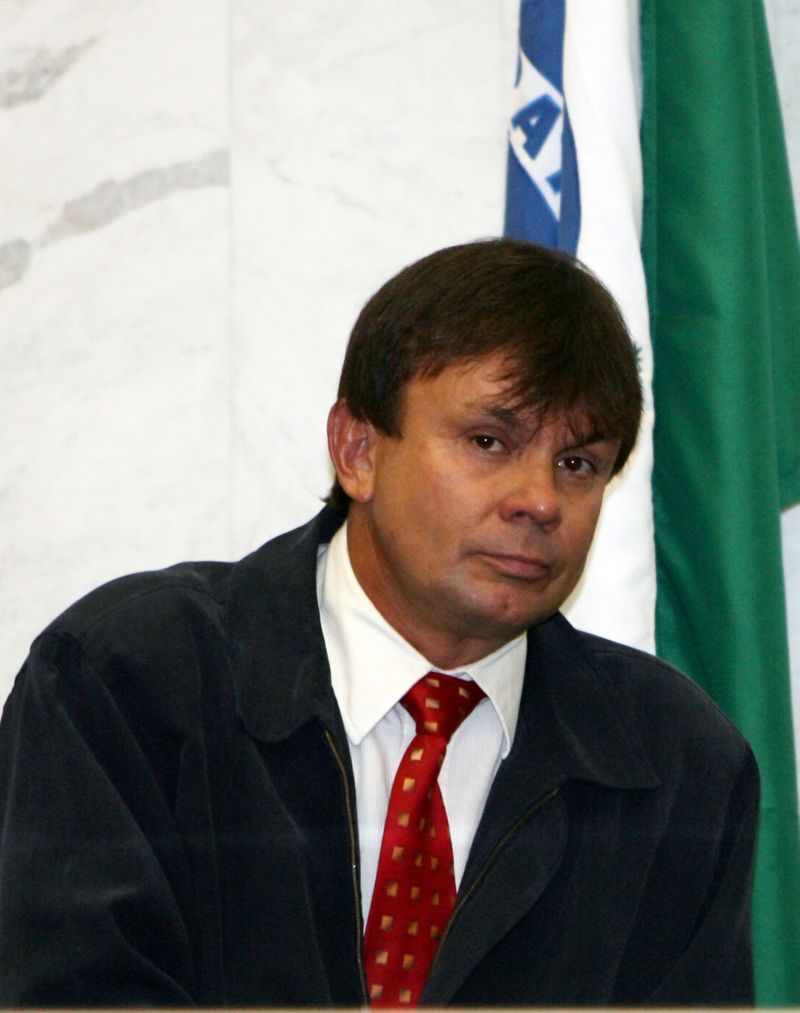 Simões é acusado de crime contra a adminsitração pública | Daniel Castellano/ Gazeta do Povo