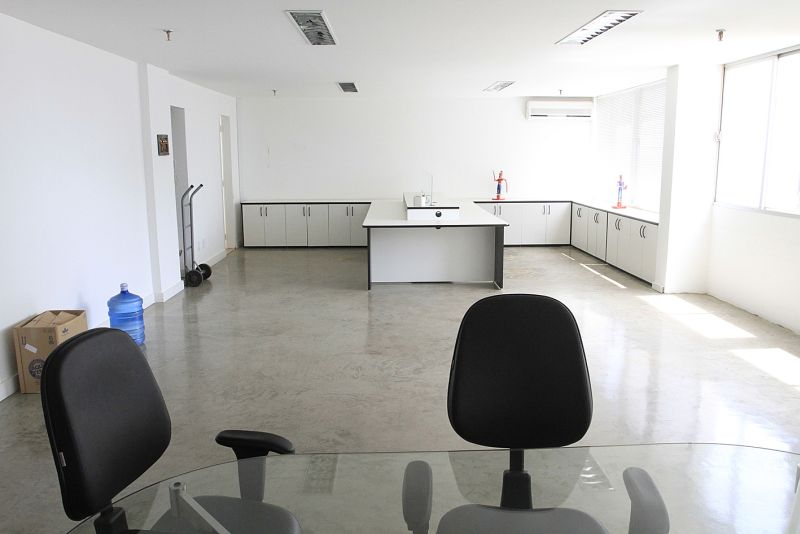 Salas vazias: escritório foi reformado na gestão Roberto Requião | Wenderson Araujo/Gazeta do Povo