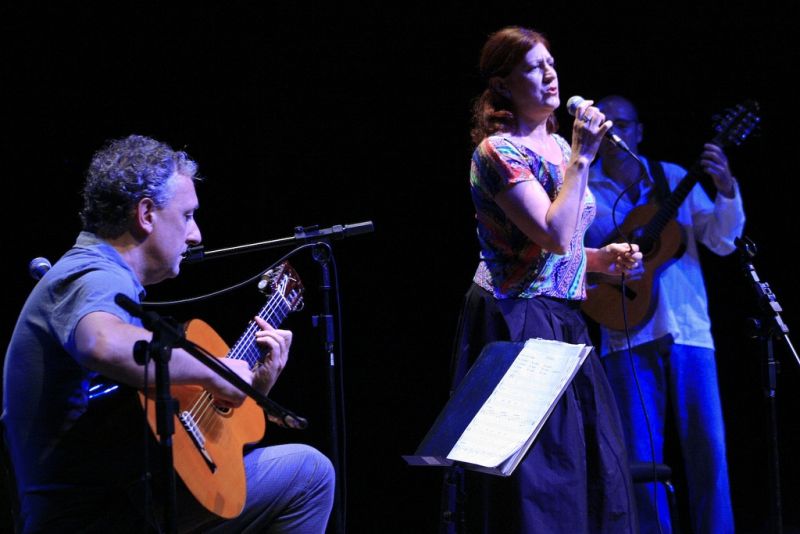 Desconforto no teatro prejudicou a apresentação do trio de Ná Ozzetti | Fernando Augusto / Divulgação