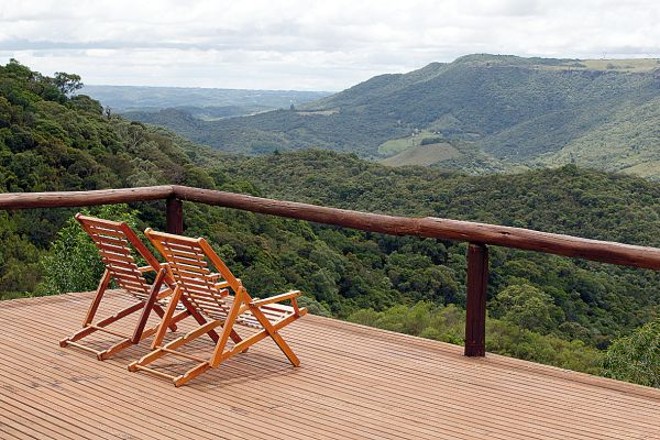 Na Pousada Varshana, o que encanta é o visual do Cânion da Faxina |