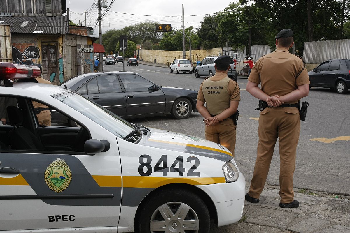 Fórum, que representa 12 associações de policiais e bomebeiros militares, iniciou negociação com o Comando da PM-PR para implantação da Emenda 29 no estado | Marcelo Elias - Arquivo Gazeta do Povo