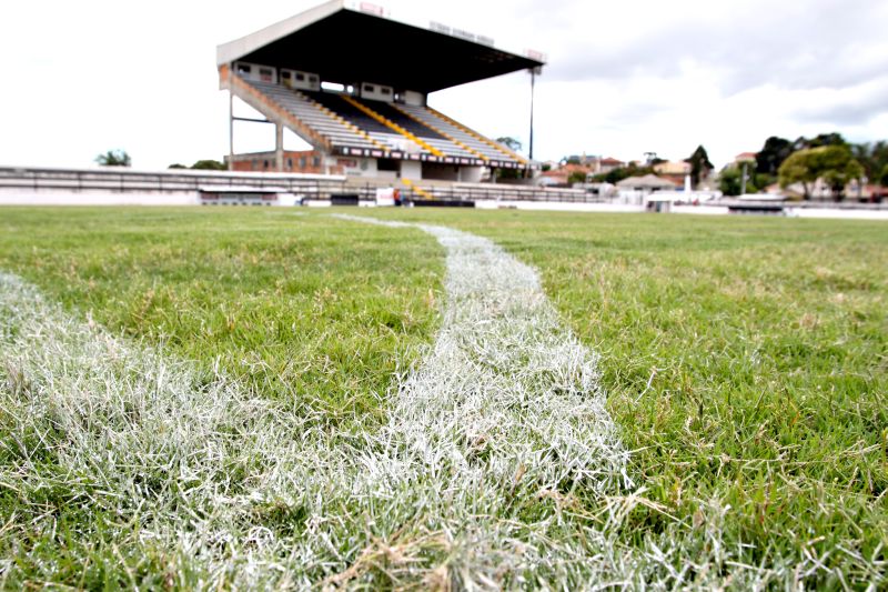 O Estádio Germano Krüger, em Ponta Grossa, será o lar provisório do Atlético na primeira partida do Paranaense | Josué Teixeira/ Gazeta do Povo