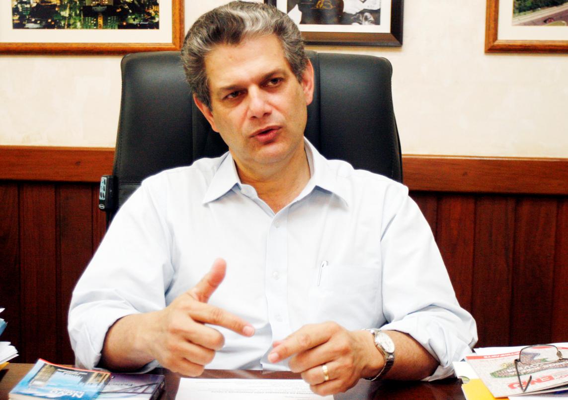 Barros falou sobre revitalização da Avenida Brasil e construção de terminais urbanos para o transporte coletivo | Divulgação PMM