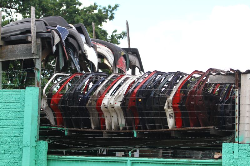 Venda de sucata: propietário deve guardar recibo da transferência | Roberto Custóduio/Gazeta do Povo