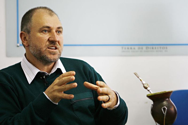 A iniciativa de Darci Frigo, coordenador da Terra de Direitos, foi uma das cinco selecionadas por aprimorarem a Justiça no país | Alexandre Mazzo/ Gazeta do Povo