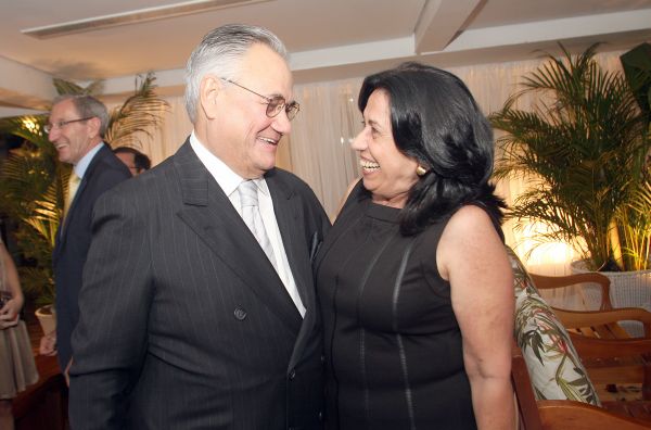 A ex-ministra do Trabalho Dorothea Werneck, atual secretária de Desenvolvimento Econômico de Minas Gerais, veio de Belo Horizonte especialmente para a festa pelos 70 anos do empresário Sérgio Prosdócimo, que movimentou a sociedade curitibana na noite de sexta-feira no Salão Azul do Clube Curitibano | Mauro Campos