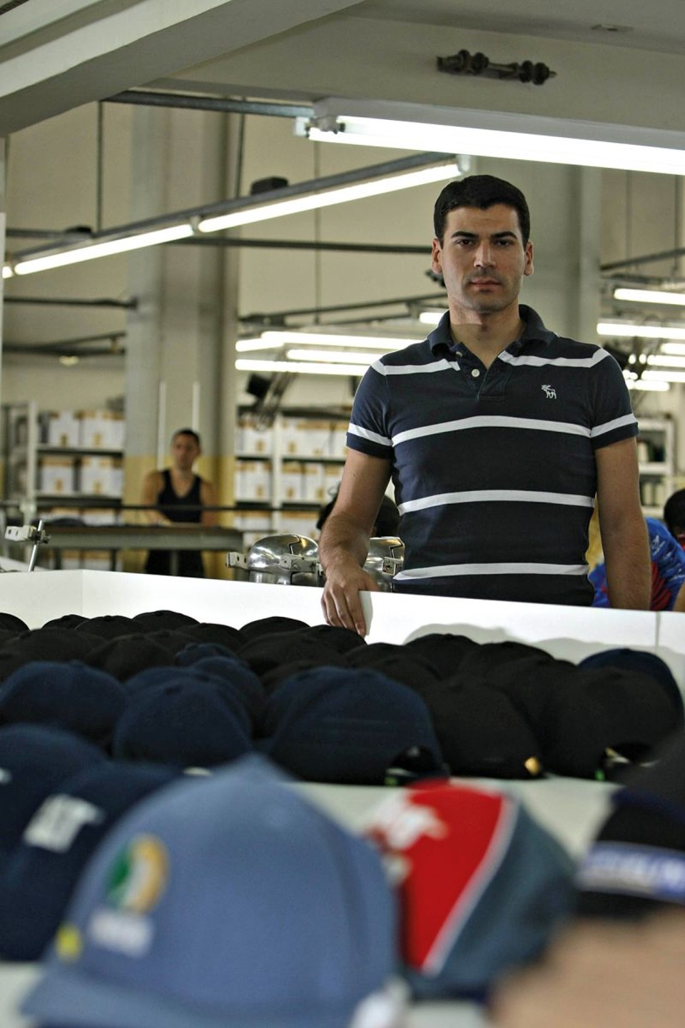 Edymilton Cezario de Mathias, diretor da Showa Bonés, teve de demitir 20% dos funcionários | Ivonaldo Alexandre/ Gazeta do Povo