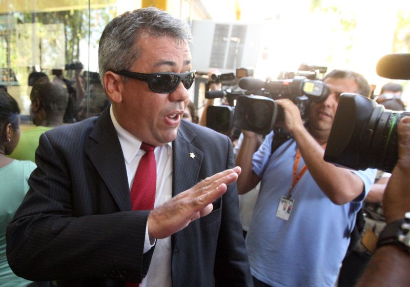 O delegado Antônio Ricardo Nunes esteve ontem no Projac, da TV Globo, para ouvir a estudante de 23 anos que teria sido vítima de abuso sexual | Marcos de Paula/ Agência Estado