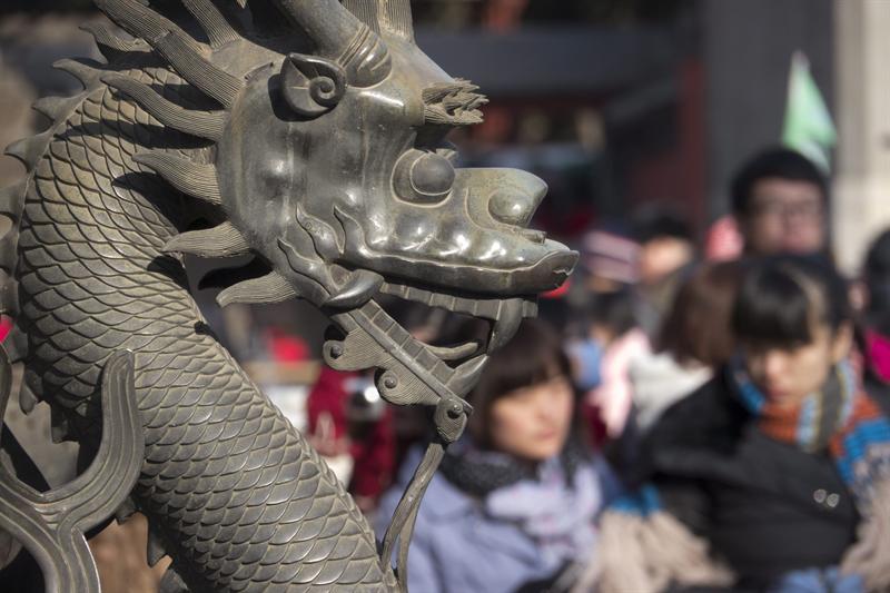 Ano do dragão leva casais chineses a pensar em ter filhos | EFE