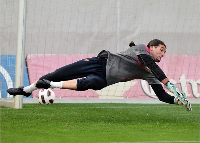 Pinto, de 36 anos, costuma ser o titular do Barça na Copa do Rei | Divulgação Barcelona