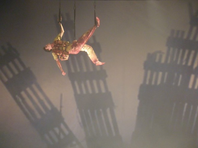 Gargólios foi toda repaginada por Gerald Thomas para a estreia em São Paulo |