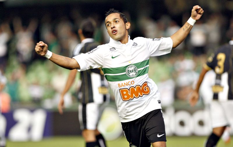 Mais uma vez o baixinho Rafinha comandou o Coritiba dentro de campo | Antônio Costa/ Gazeta do Povo